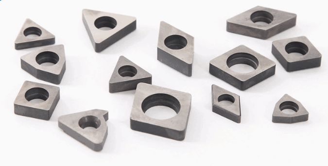 硬質合金銑削刀片多久需求替換？